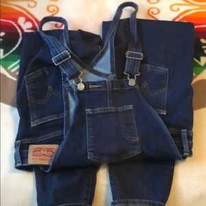 Levi’s overalls